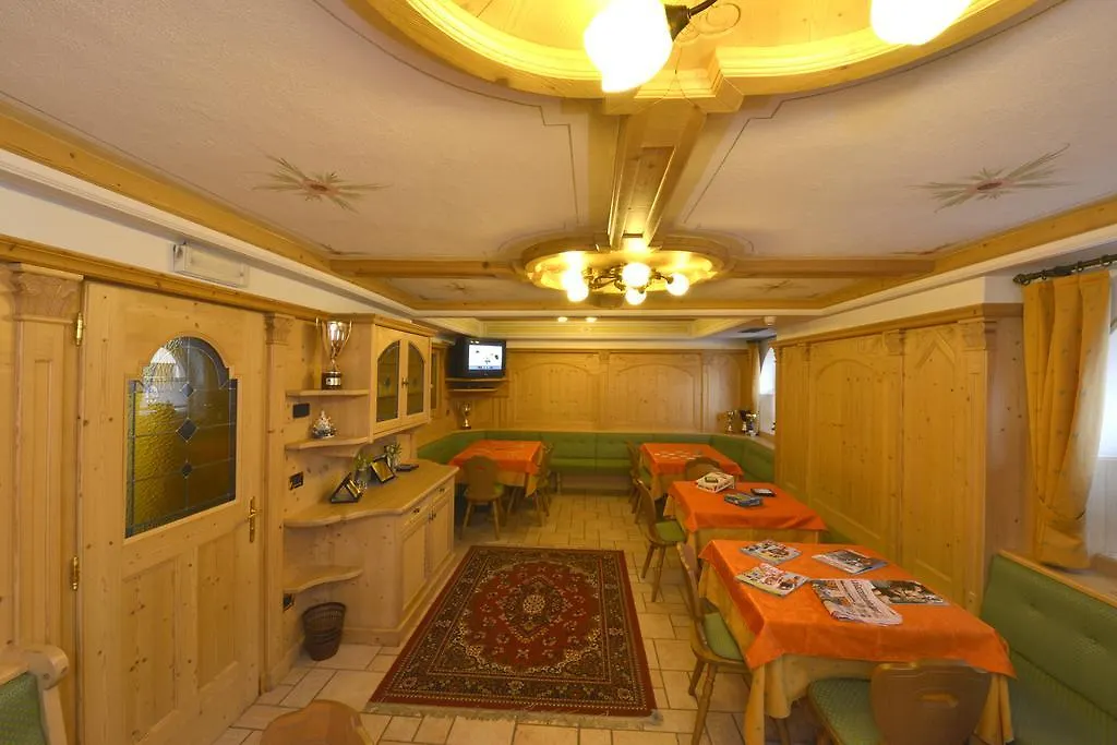 La Torretta Hotel Passo del Tonale 3*,  Italy